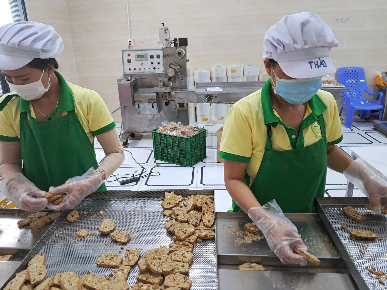 Sản xuất đóng gói bánh biscotti tại conet